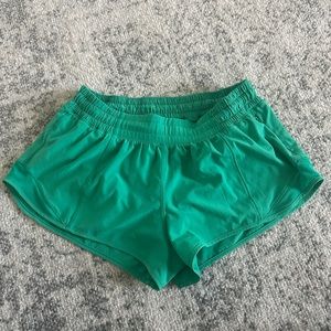 Lululemon Hotty Hot Shorts 2.5” Inseam